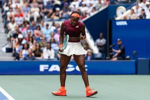 Coco Gauff maîtrise Eva Lys et se qualifie pour les demi-finales du WTA 1000 de Pékin