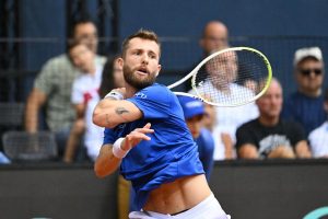 Corentin Moutet renversé par Learner Tien au 2e tour du Masters 1000 de Shanghai