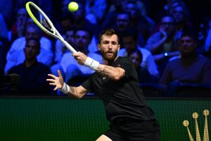Corentin Moutet s&rsquo;en sort face à Reilly Opelka au premier tour du Rolex Paris Masters