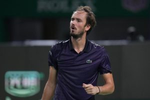 Daniil Medvedev et son duo d&rsquo;entraîneurs veulent travailler les « petits détails » pour retrouver les sommets