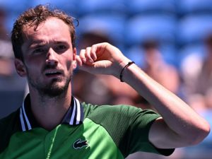 Federer bluffé par Medvedev : la volée rétro qui avait enflammé Shanghai en 2018