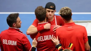 « Je reviens de la piscine », Bergs ironise sur les conditions de jeu à Shanghai