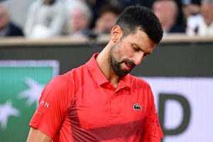 Novak Djokovic accablé par son âge et les pépins physiques  : un forfait logique au Rolex Paris Masters