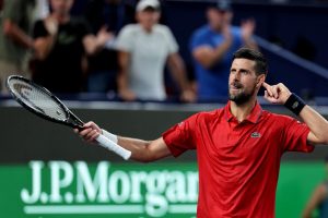 Novak Djokovic s&rsquo;en sort en trois sets face à Yannick Hanfmann et rejoint les huitièmes de finale du Masters 1000 de Shanghai