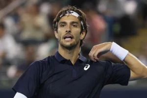 Sous pression, Lorenzo Musetti disputera le tournoi d’Athènes