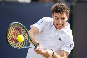 Ugo Humbert qualifié pour les demi-finales à Stockholm après sa victoire à l&rsquo;arrachée face à Lorenzo Sonego