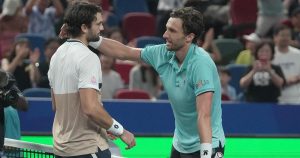 Vacherot bat son cousin en finale et permet à Monaco d&rsquo;entrer dans l&rsquo;histoire du tennis – rts.ch