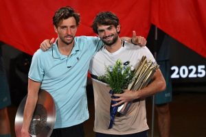 Valentin Vacherot, après sa victoire au Masters 1000 de Shanghai : « Si je suis là aujourd&rsquo;hui, c&rsquo;est grâce à Arthur »