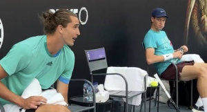 Vidéos, ATP > Jannik Sinner et la question qui fâche à Alexander Zverev : « Tu as perdu contre qui ? »