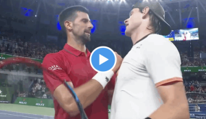 Vidéos, ATP – Shanghai > Zizou Bergs à Novak Djokovic lors de la poignée de main au filet : « Mec, il faut que j&rsquo;arrête de t&rsquo;idolâtrer »