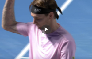 Vidéos, ATP – Vienne > Bublik mystifie Sinner avec un service à la cuillère exceptionnel
