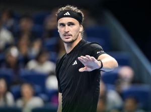 Zverev se fait lyncher par des légendes pour ses propos sur Alcaraz et Sinner
