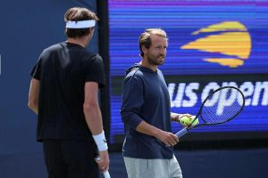 coach d&rsquo;Arthur Rinderknech, Lucas Pouille décrypte la performance de son protégé à Shanghai