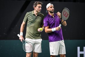 le Français s’incline en double avec Dimitrov à Paris