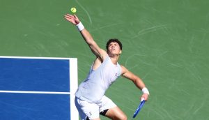 ATP Finals > Ben Shelton amer après sa défaite contre Zverev : « Un joueur avec un service comme le mien aurait dû conclure ce set… Mais le problème, c&rsquo;est plutôt les choix que je fais après »