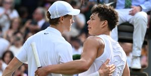 ATP Finals > Ben Shelton en admiration totale : « Il est tout le temps concentré. Même quand vous le croisez au restaurant, s&rsquo;il y a des terrains d&rsquo;entraînement à côté, il est toujours en train de regarder »