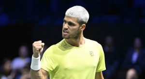 ATP – Finals > Fâché, Carlos Alcaraz remet les pendules à l&rsquo;heure pour son premier match sur le Masters de Turin : « Non seulement je me bats pour le trophée, mais aussi pour la place de numéro 1 mondial »