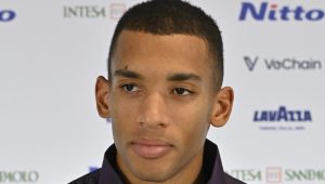 ATP – Finals > Félix Auger-Aliassime, après sa victoire contre Ben Shelton : « Je ne sais pas, je ne jouais pas très bien, mais finalement, c&rsquo;est passé »