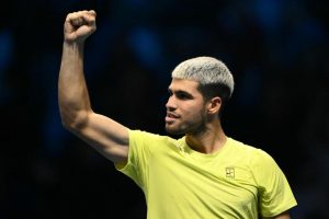 Alcaraz expédie Auger-Aliassime et décroche une nouvelle finale face à Sinner