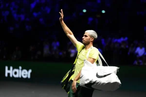 « Carlos a parfois du mal à terminer la saison », le constat de Roddick sur Alcaraz