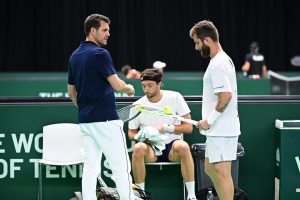 Corentin Moutet et Arthur Rinderknech débutent en simple contre la Belgique, Benjamin Bonzi épaulera Pierre-Hughes Herbert en double
