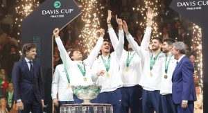 Coupe Davis > Feliciano Lopez, directeur de la Coupe Davis, en fait des tonnes : « Le format fonctionne. Les joueurs sont heureux. Nous avons probablement assisté à certains des meilleurs matches de tennis de l&rsquo;année ici à Bologne. La passion est toujours là… »