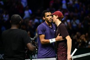 Félix Auger-Aliassime, après sa défaite en finale du Rolex Paris Masters : « Sinner, c&rsquo;est un lance-balles »