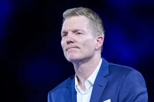 Jim Courier annonce deux concurrents possibles à Sinner et Alcaraz pour 2026