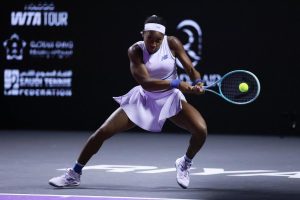 La tenante du titre Coco Gauff toujours en course après sa victoire contre Jasmine Paolini aux Finales WTA