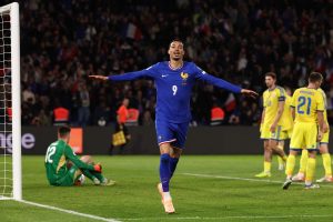 Les Girondins en Coupe de France, les Bleus pour finir en beauté, un choc Alcaraz-Sinner en finale des Masters… Suivez les temps forts de ce dimanche 16 novembre