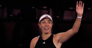 Pegula bat Paolini avant le choc Gauff-Sabalenka