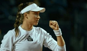Rybakina, première Kazakhstanaise en demi-finale des WTA Finals