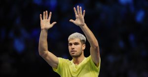 Tennis – ATP – Masters : Alcaraz corrige Musetti, s&rsquo;assure la place de numéro 1 et qualifie De Minaur