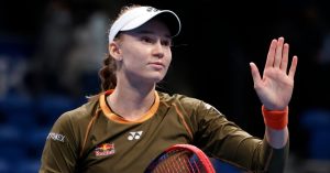 Tennis – WTA – Masters : Rybakina s&rsquo;offre Swiatek et se rapproche des demies