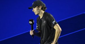 ATP > De Minaur se voit déjà aller titiller Sinner et Alcaraz : « Il y a quelques points sur lesquels mon équipe et moi avons travaillé pendant l&rsquo;intersaison afin de franchir une nouvelle étape, et c&rsquo;est évidemment notre prochain objectif »