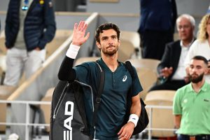 Lorenzo Musetti sur ce qu&rsquo;il faut pour combler l&rsquo;écart avec Carlos Alcaraz et Jannik Sinner : « Je dois travailler très dur physiquement »