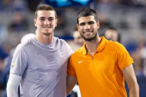 « S’il a des doutes, je serai là » — Alcaraz encense Fonseca après leur duel inédit • TennisTemple