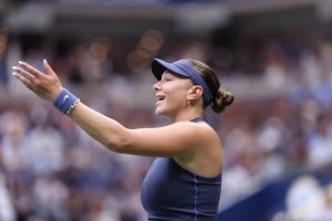 Amanda Anisimova éliminée dès les 8es de finale à Brisbane, Aryna Sabalenka impressionne
