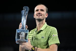 Daniil Medvedev vainqueur en finale de l&rsquo;ATP 250 de Brisbane face à Brandon Nakashima