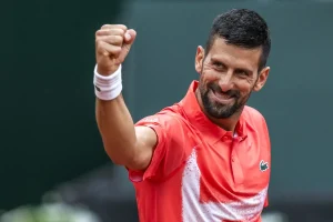 Djokovic inquiète à quelques jours de l’Open d’Australie • TennisTemple