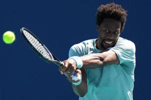 Gaël Monfils éliminé à Auckland avant son ultime Open d’Australie • TennisTemple