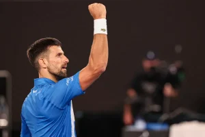 « Je suis le dernier à pouvoir me plaindre, je vis toujours mon rêve », estime Djokovic au sujet de sa carrière • TennisTemple