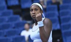 Les réflexes spectaculaires de Gauff : quand la n°3 mondiale transforme le double mixte en show hollywoodien • TennisTemple