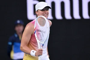 « Si j’avais plus de temps pour m’entraîner, je serais une meilleure joueuse », assure Swiatek avant l’Open d’Australie • TennisTemple