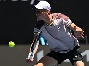 Sinner débriefe son exhibition face à Auger-Aliassime • TennisTemple