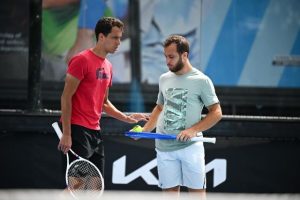Tristan Lamasine, entraîneur d&rsquo;Hugo Gaston, raconte ses souvenirs de jeu contre Jannik Sinner : « La première fois que je l&rsquo;ai joué, je m&rsquo;étais dit que c&rsquo;était un monstre »