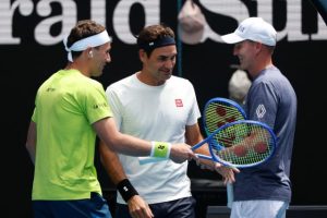 Un sparring-partner de luxe : Roger Federer remporte un tie-break d&rsquo;entraînement face à Casper Ruud sous les ovations du public de l&rsquo;Open d&rsquo;Australie