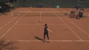 comment une Egyptienne débutante a pu participer à un tournoi professionnel de tennis?
