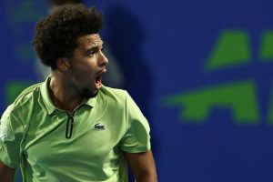 Arthur Fils s&rsquo;en sort face à Kamil Majchrzak au premier tour de l&rsquo;ATP 500 de Doha
