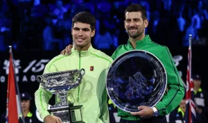 Carlos Alcaraz copie-t-il vraiment le service de Novak Djokovic ? Andy Roddick tranche sans détour • TennisTemple